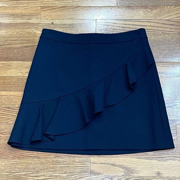 Brooks Brothers Red Fleece Navy Blue with ruffle accent. Size 2 - Picture 1 of 9